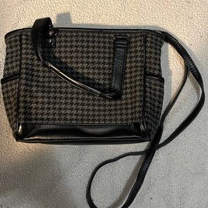 Thirty-One Herringbone Pattern Purse